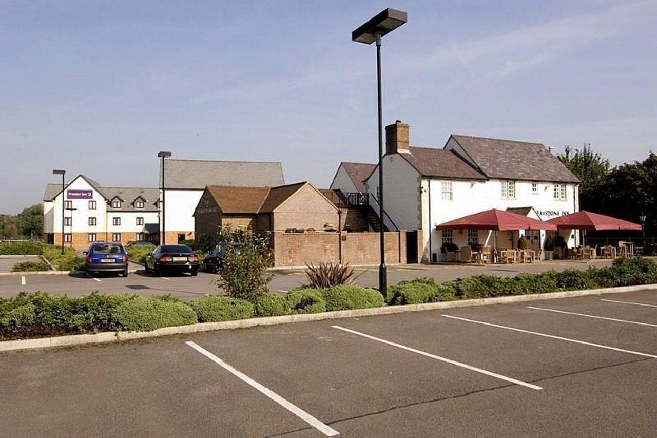 Premier Inn Gloucester Exteriör bild